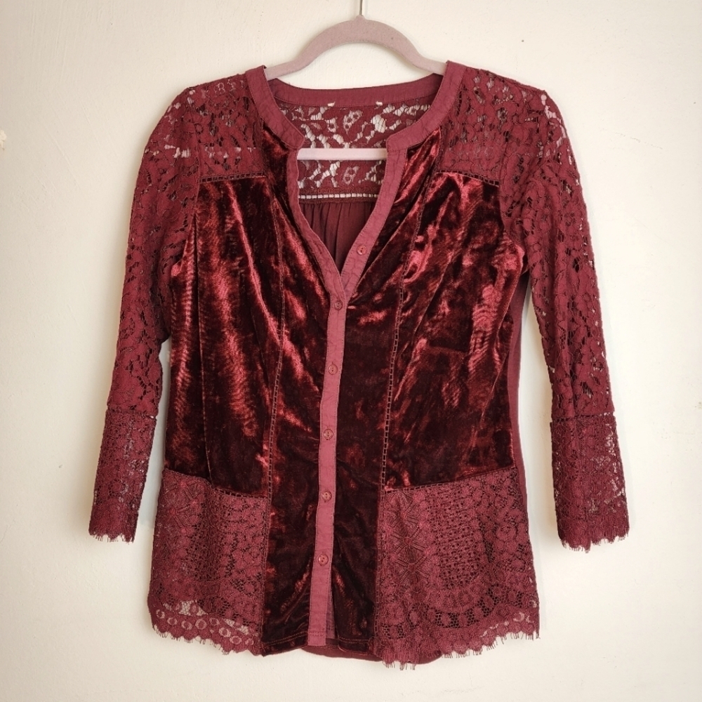 Vintage America Blues Burgundy Mix Media Velvet Lace Quarter Sleeve Shirt Size S